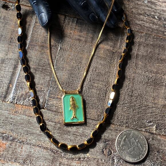 NEW Floating Fish Black Glass Beaded Necklace Set - Picture 9 of 13